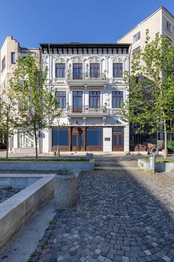 Holt Old Town Luxury Suites Bucareste Exterior foto